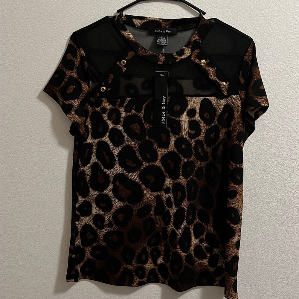 NWT Cute womens top size L chettah print​ - Picture 2 of 7